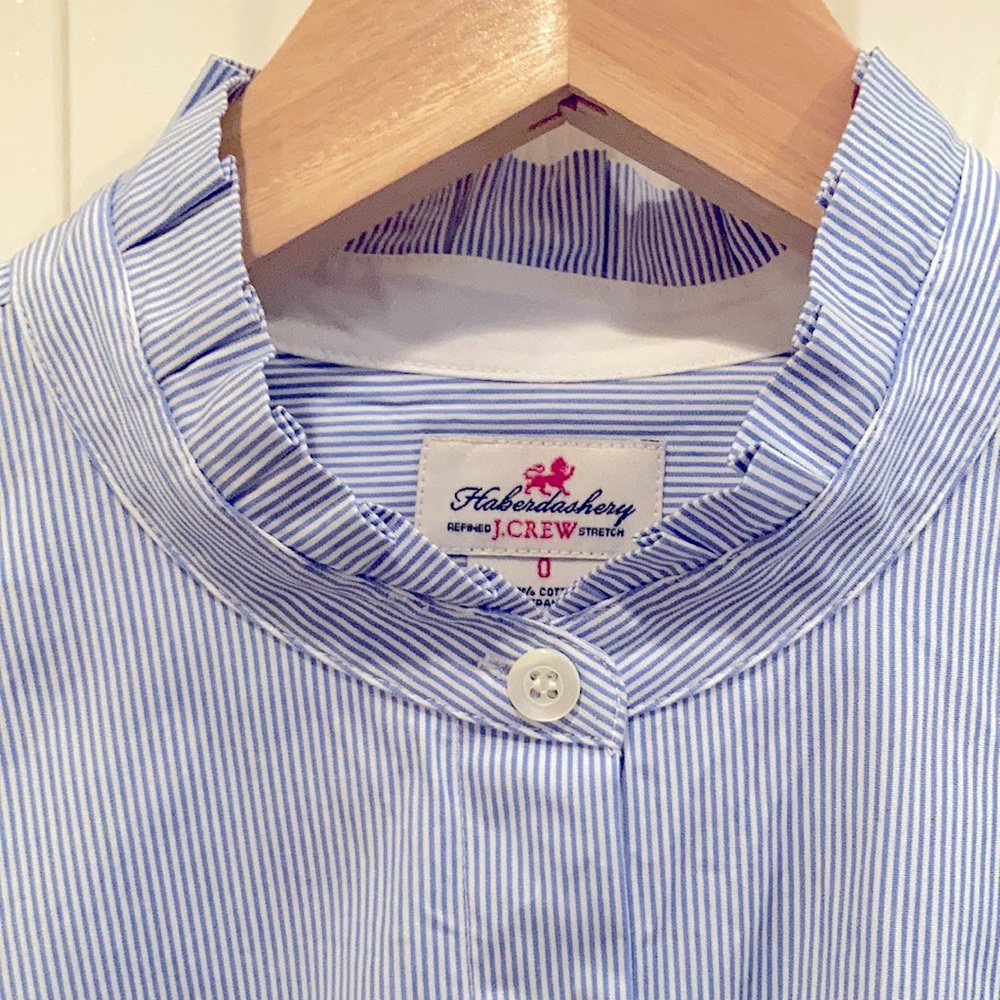 JCREW Blouse. Blue/White Stripe. Mandarin Collar.